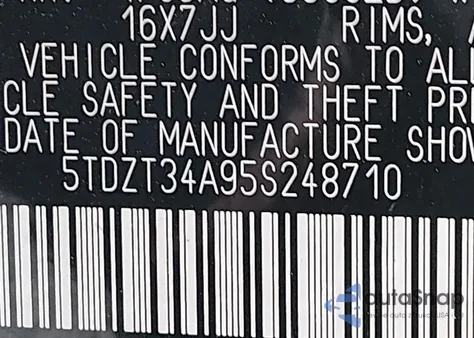 2005 Toyota Sequoia Sr5 V8 z USA, uszkodzony, nr VIN 5TDZT34A95S248710
